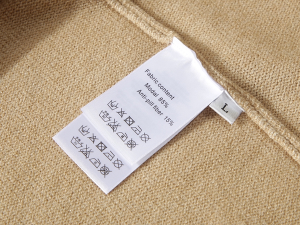 ブランドセーター全体デザイン